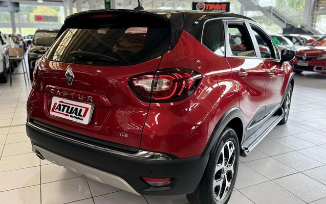 imagem-https://www.socarrao.com.br/sc-vehicle-images-prod/4248207/1790867159541-8507189_9_B_80b5b2f4e8.jpeg