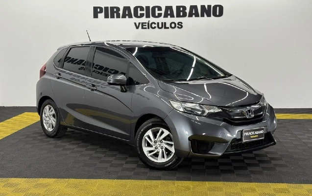 imagem-https://www.socarrao.com.br/sc-vehicle-images-prod/4248223/1790867180343-40ad3a77-2c27-8459-28b1-62ea356917e1-whatsappimage2026-09-29at1358401jpeg.jpg