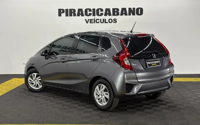 imagem-https://www.socarrao.com.br/sc-vehicle-images-prod/4248223/1790867180345-f2ed2361-9191-529f-5e3b-d645c861c5a3-whatsappimage2026-09-29at135838jpeg.jpg