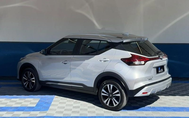 imagem-https://www.socarrao.com.br/sc-vehicle-images-prod/4248340/1790873027383-8533469_5_B_23facf1106.jpeg