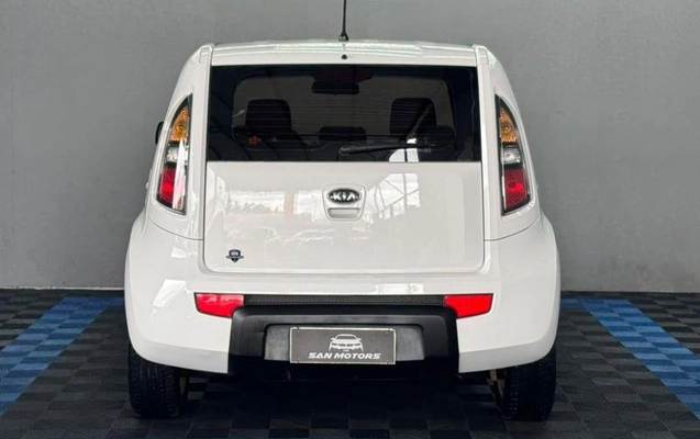 imagem-https://www.socarrao.com.br/sc-vehicle-images-prod/4248532/1790891012581-8522622_3_B_2d20d9a450.jpeg