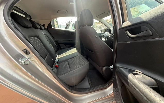 imagem-https://www.socarrao.com.br/sc-vehicle-images-prod/4248961/1790868926192-V2hhdHNBcHAgSW1hZ2UgMjAyNi0xMC0wMSBhdCAxMi4zMi4zOCAoMikuanBlZw.jpeg