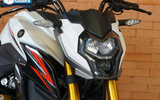 imagem-https://www.socarrao.com.br/sc-vehicle-images-prod/4248993/1792013228055-8521995_10_B_adeed3d904.jpeg