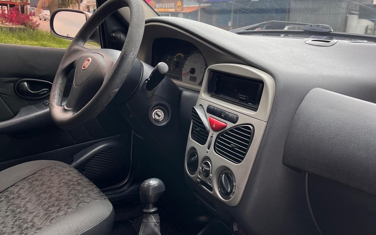 imagem-https://www.socarrao.com.br/sc-vehicle-images-prod/4249064/1791049988054-YTE4NzU3YzAtZjNjYi00MDE2LWI0ZGYtY2Y0ZjI1MjhjMmRhLmpwZWc.jpeg