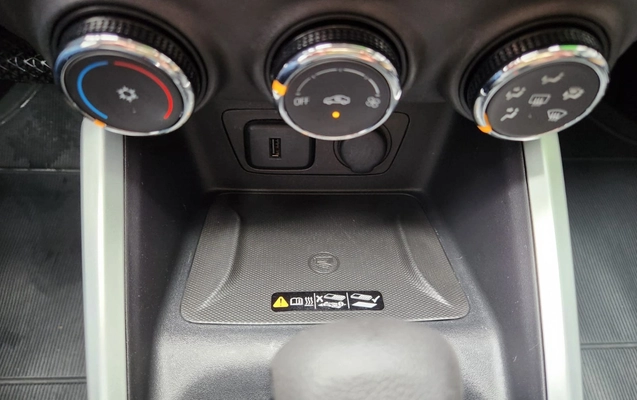 imagem-https://www.socarrao.com.br/sc-vehicle-images-prod/4249247/1790869409409-V2hhdHNBcHAgSW1hZ2UgMjAyNi0xMC0wMSBhdCAxMS40NC4wNSAoMykuanBlZw.jpeg