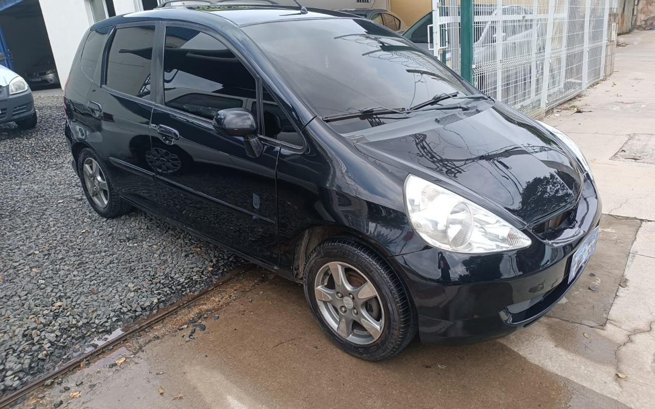 imagem-https://www.socarrao.com.br/sc-vehicle-images-prod/4249368/1790869627808-V2hhdHNBcHAgSW1hZ2UgMjAyNi0wOS0yMiBhdCAxMi4yNS4wMS5qcGVn.jpeg