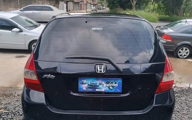 imagem-https://www.socarrao.com.br/sc-vehicle-images-prod/4249368/1790869628216-V2hhdHNBcHAgSW1hZ2UgMjAyNi0wOS0yMiBhdCAxMi4yNC41OCAoMSkuanBlZw.jpeg