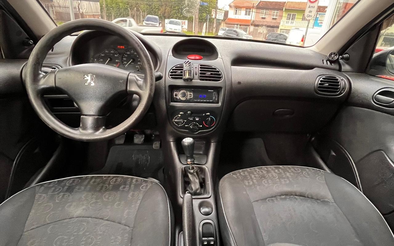 imagem-https://www.socarrao.com.br/sc-vehicle-images-prod/4249409/1790871427149-NzYwNjI1OWItZTc0OC00NTAzLWIzODItYjUwMTgwNTA2MmUyLmpwZw.jpg