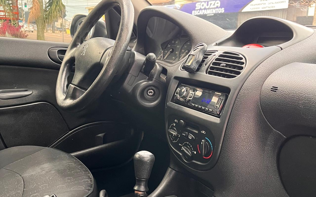 imagem-https://www.socarrao.com.br/sc-vehicle-images-prod/4249409/1790871427327-MDQ5MDUwNjEtNDA4Ni00NjVmLWFmNDgtYjRiOWRhNmJiM2E3LmpwZw.jpg
