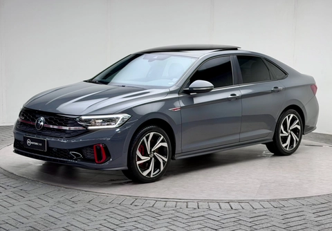 Volkswagen Jetta 2024 Cinza — foto 1 de 3
