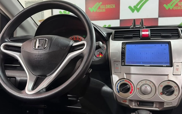 imagem-https://www.socarrao.com.br/sc-vehicle-images-prod/4249533/1790869965704-095e4550-c9d8-403c-b101-8c8a7793f2d7.jpg