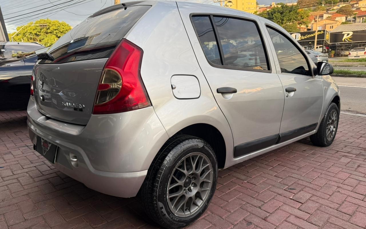 imagem-https://www.socarrao.com.br/sc-vehicle-images-prod/4249715/1790870408655-V2hhdHNBcHAgSW1hZ2UgMjAyNi0wOS0yMSBhdCAxNy4zNi4wNSAoMikuanBlZw.jpeg