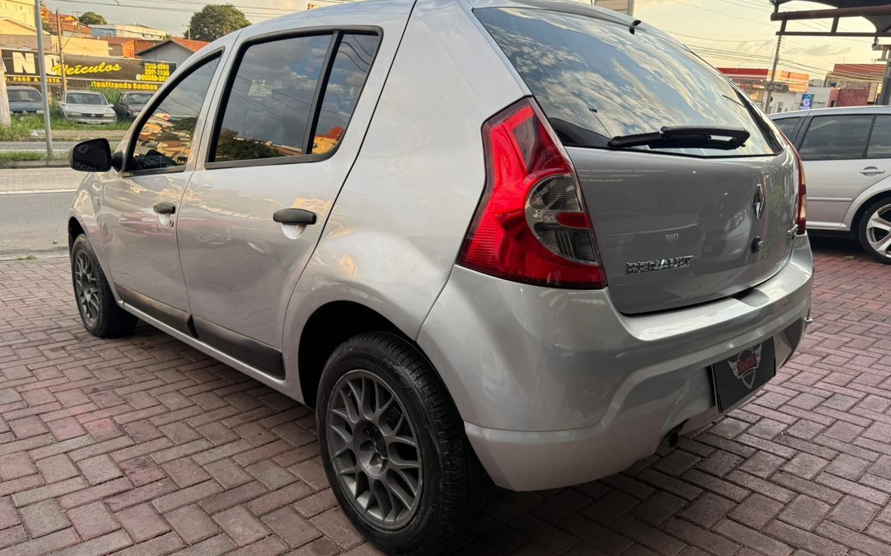 imagem-https://www.socarrao.com.br/sc-vehicle-images-prod/4249715/1790870408844-V2hhdHNBcHAgSW1hZ2UgMjAyNi0wOS0yMSBhdCAxNy4zNi4wNS5qcGVn.jpeg