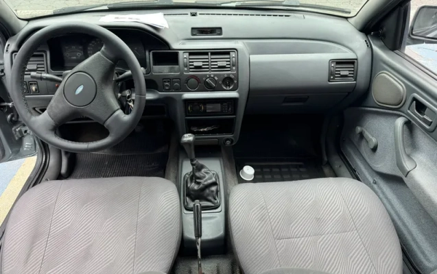 imagem-https://www.socarrao.com.br/sc-vehicle-images-prod/4249752/1791637059965-1487e771-41e9-4a5c-90e2-6ba811d189ef.webp