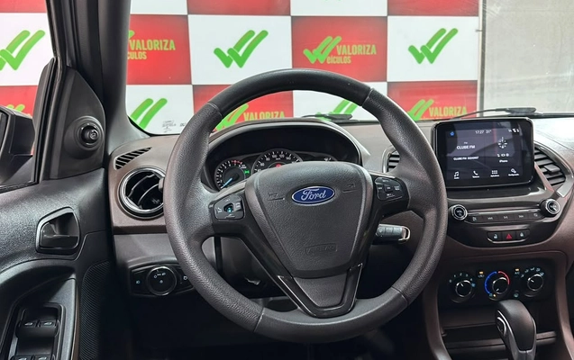 imagem-https://www.socarrao.com.br/sc-vehicle-images-prod/4249800/1790870567805-f4696041-d644-46b0-8949-f291d75934e8.jpg