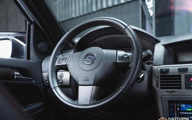 imagem-https://www.socarrao.com.br/sc-vehicle-images-prod/4249874/1790943302834-8511475_13_B_45e565cea1.jpeg