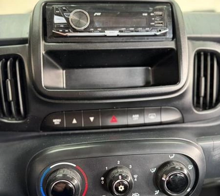 imagem-https://www.socarrao.com.br/sc-vehicle-images-prod/4250065/1791049416001-8533803_12_B_a9318cb727.jpeg