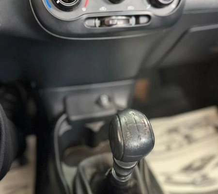 imagem-https://www.socarrao.com.br/sc-vehicle-images-prod/4250065/1791049416004-8533803_14_B_d3f62f1909.jpeg