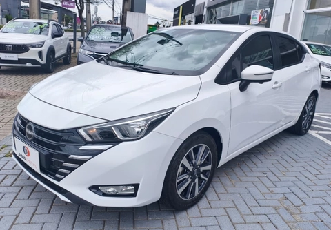 Nissan VERSA 2024 Cinza — foto 1 de 3