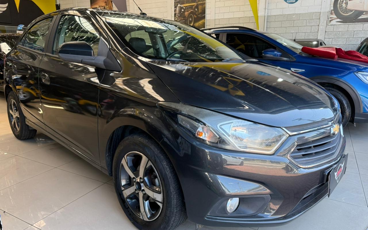 imagem-https://www.socarrao.com.br/sc-vehicle-images-prod/4250179/1790871393304-V2hhdHNBcHAgSW1hZ2UgMjAyNi0wOS0wMiBhdCAxMi40My40MyAoMSkuanBlZw.jpeg