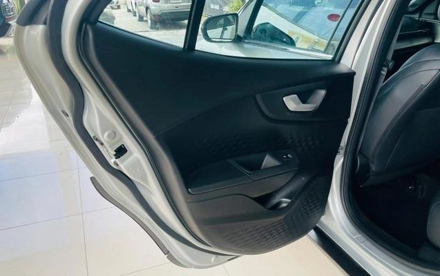 imagem-https://www.socarrao.com.br/sc-vehicle-images-prod/4250207/1790871449909-8437706_11_B_2ee032a206.jpeg
