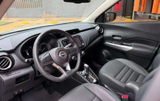 imagem-https://www.socarrao.com.br/sc-vehicle-images-prod/4250431/1790871981314-8528445_0_B_a770d25798.jpeg