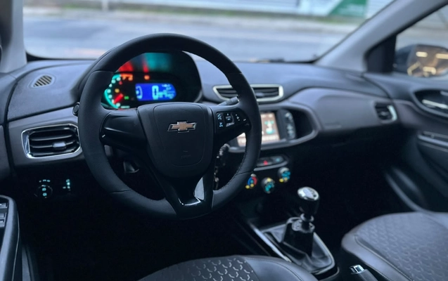 imagem-https://www.socarrao.com.br/sc-vehicle-images-prod/4250609/1791319887241-003_848d4b4f0d4b13f0e359052888b435d1.jpg