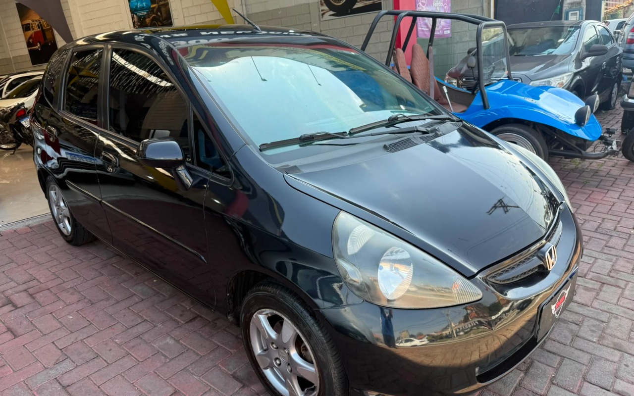 imagem-https://www.socarrao.com.br/sc-vehicle-images-prod/4250630/1790872435541-V2hhdHNBcHAgSW1hZ2UgMjAyNi0wOC0xNCBhdCAwOS4yNi4wNyAoMSkuanBlZw.jpeg