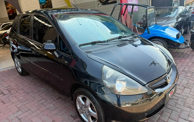imagem-https://www.socarrao.com.br/sc-vehicle-images-prod/4250630/1790872435541-V2hhdHNBcHAgSW1hZ2UgMjAyNi0wOC0xNCBhdCAwOS4yNi4wNyAoMSkuanBlZw.jpeg