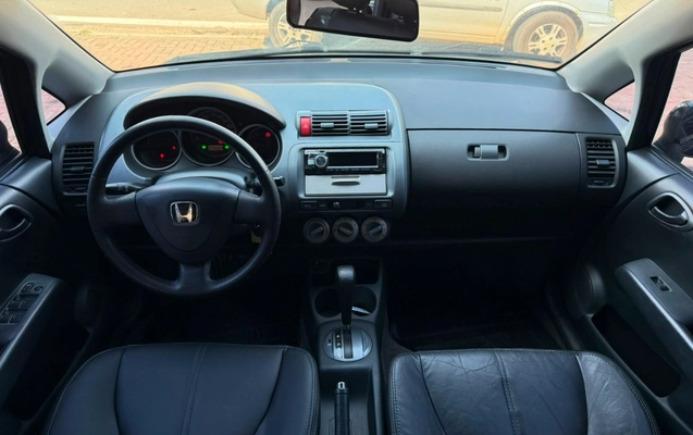 imagem-https://www.socarrao.com.br/sc-vehicle-images-prod/4250630/1790872436079-V2hhdHNBcHAgSW1hZ2UgMjAyNi0wOC0xNCBhdCAwOS4yNi4wOSAoMSkuanBlZw.jpeg