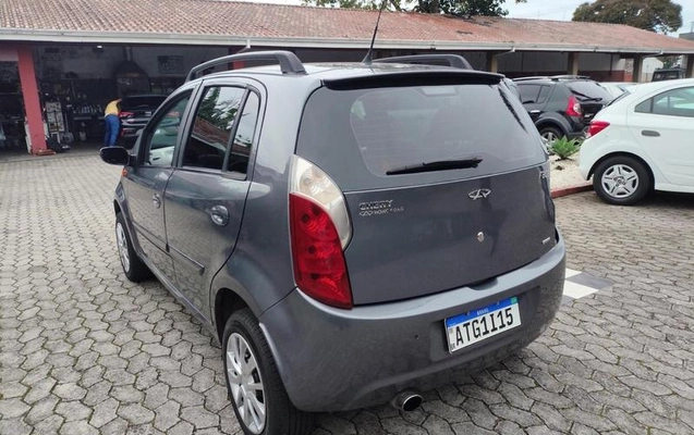 imagem-https://www.socarrao.com.br/sc-vehicle-images-prod/4250703/1791993866715-8532426_33_B_036d405c39.jpeg