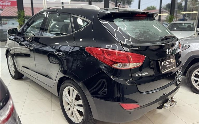 imagem-https://www.socarrao.com.br/sc-vehicle-images-prod/4250847/1790872764887-FLL-1A13_05.jpg