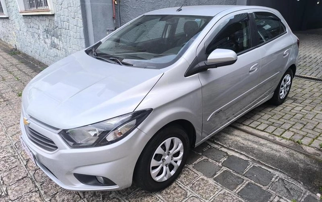imagem-https://www.socarrao.com.br/sc-vehicle-images-prod/4251192/1791212994186-8526364_1_B_c3b7010680.jpeg