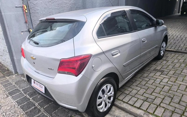imagem-https://www.socarrao.com.br/sc-vehicle-images-prod/4251192/1791212994200-8526364_11_B_a9d3d8ac3c.jpeg