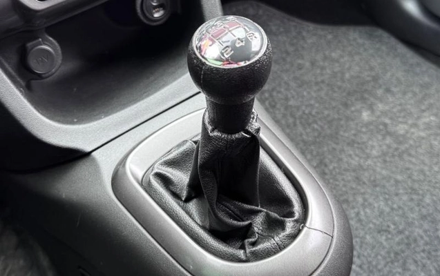 imagem-https://www.socarrao.com.br/sc-vehicle-images-prod/4251203/1790873309657-8521865_13_B_47cc4cb3db.jpeg