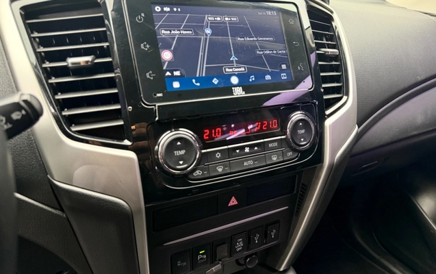 imagem-https://www.socarrao.com.br/sc-vehicle-images-prod/4251415/1790947401688-9d909260-0700-4f44-92c2-c139614a73a1.jpg