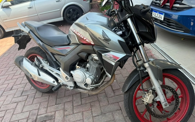 imagem-https://www.socarrao.com.br/sc-vehicle-images-prod/4252155/1790875029022-V2hhdHNBcHAgSW1hZ2UgMjAyNi0xMC0wMSBhdCAxNC4xMS4yNS5qcGVn.jpeg