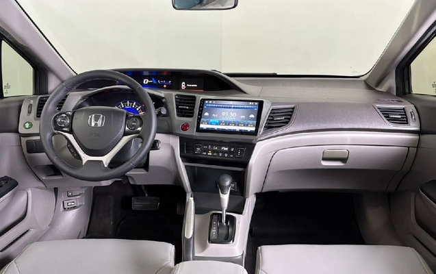 imagem-https://www.socarrao.com.br/sc-vehicle-images-prod/4252233/1790875163837-2f48a4de-bd30-2b02-a4f9-5876ab144b75-whatsappimage2026-09-21at1503392jpeg.jpg