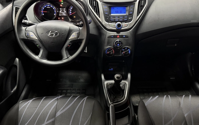 imagem-https://www.socarrao.com.br/sc-vehicle-images-prod/4252236/1790875169729-5_021809.jpg