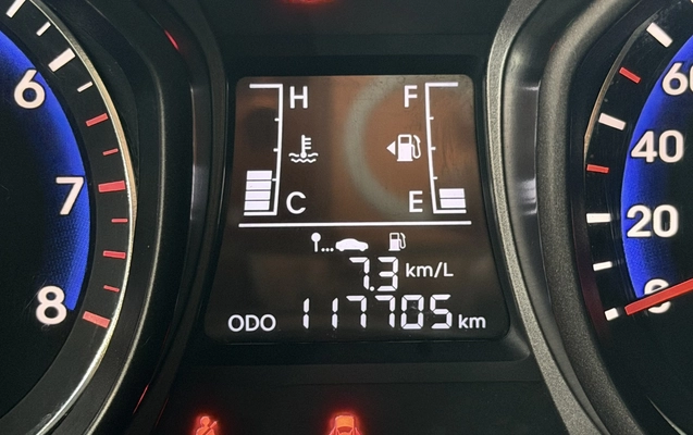 imagem-https://www.socarrao.com.br/sc-vehicle-images-prod/4252236/1790875169740-9_021809.jpg