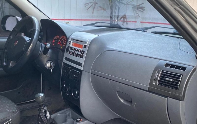 imagem-https://www.socarrao.com.br/sc-vehicle-images-prod/4252237/1790875172970-8532898_7_B_7a5f46a764.jpeg