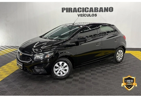 Chevrolet Onix 2018 Preto — foto 1 de 3