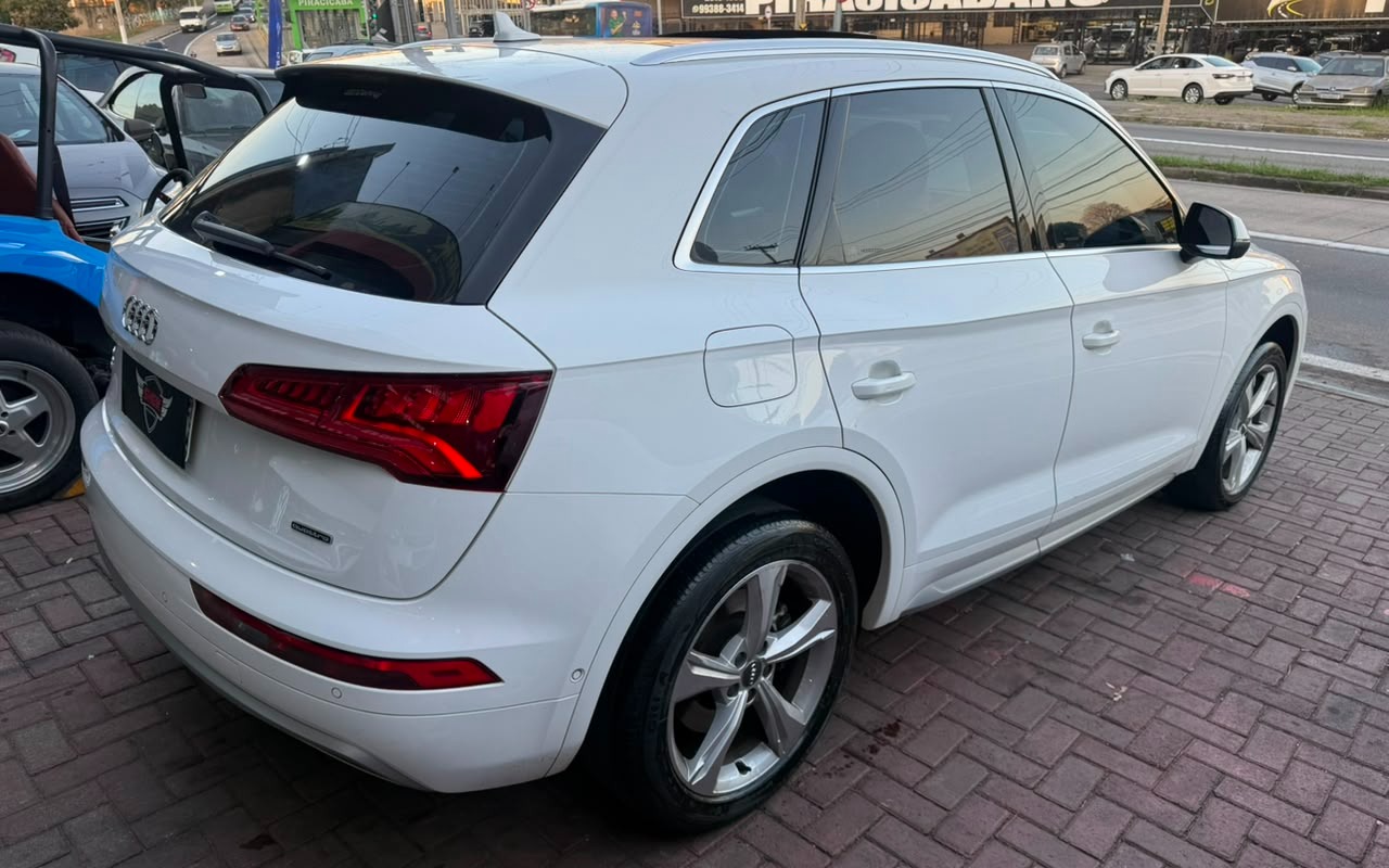 imagem-https://www.socarrao.com.br/sc-vehicle-images-prod/4252256/1790875541935-V2hhdHNBcHAgSW1hZ2UgMjAyNi0wOC0xOSBhdCAyMS4yMS4wMSAoMikuanBlZw.jpeg