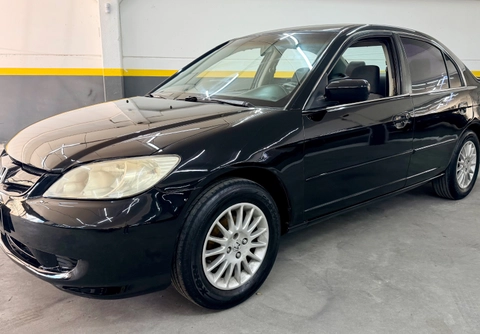 Honda Civic 2005 Preto — foto 1 de 3
