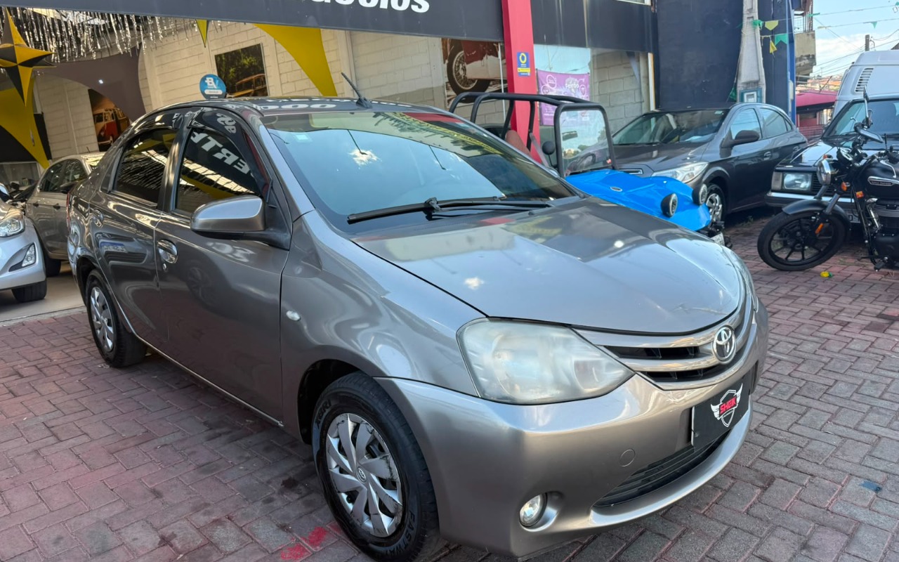 imagem-https://www.socarrao.com.br/sc-vehicle-images-prod/4252393/1790876369522-V2hhdHNBcHAgSW1hZ2UgMjAyNi0wOC0wNiBhdCAxNC4wOS4xNC5qcGVn.jpeg
