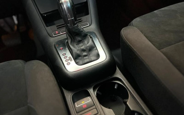 imagem-https://www.socarrao.com.br/sc-vehicle-images-prod/4252410/1791204091073-8534233_11_B_5ba493c592.jpeg