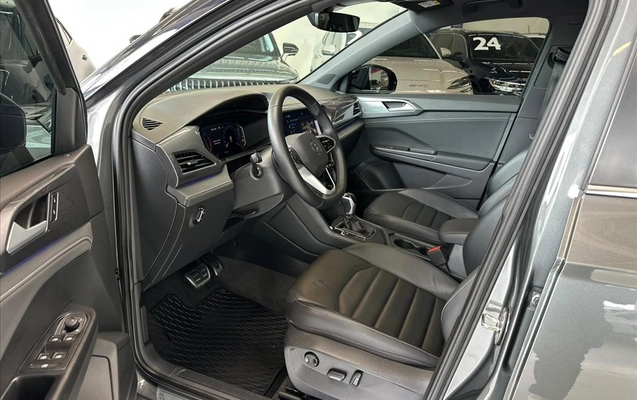 imagem-https://www.socarrao.com.br/sc-vehicle-images-prod/4252421/1790876431775-13692ad8-3db2-4d4c-afed-e856a00a8d0020261001143905.jpeg