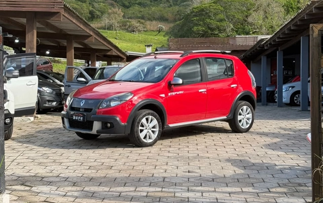 imagem-https://www.socarrao.com.br/sc-vehicle-images-prod/4252465/1790876554962-ev46wAd3N1Z0xh8yQ4zBjP7hvKtgYSfi.jpg