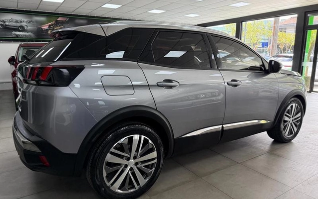 imagem-https://www.socarrao.com.br/sc-vehicle-images-prod/4252485/1790876571419-8425140_5_B_e6f1475067.jpeg