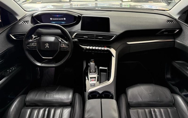 imagem-https://www.socarrao.com.br/sc-vehicle-images-prod/4252485/1792065394763-8425140_8_B_a4d2578836.jpeg